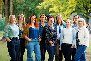 Het team van huisartsen, praktijkondersteuners en assistentes van huisartsenpraktijk De Runen